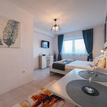 Holiday Studio Sibiu - Central, Cozy & Self Check-In Exterior foto