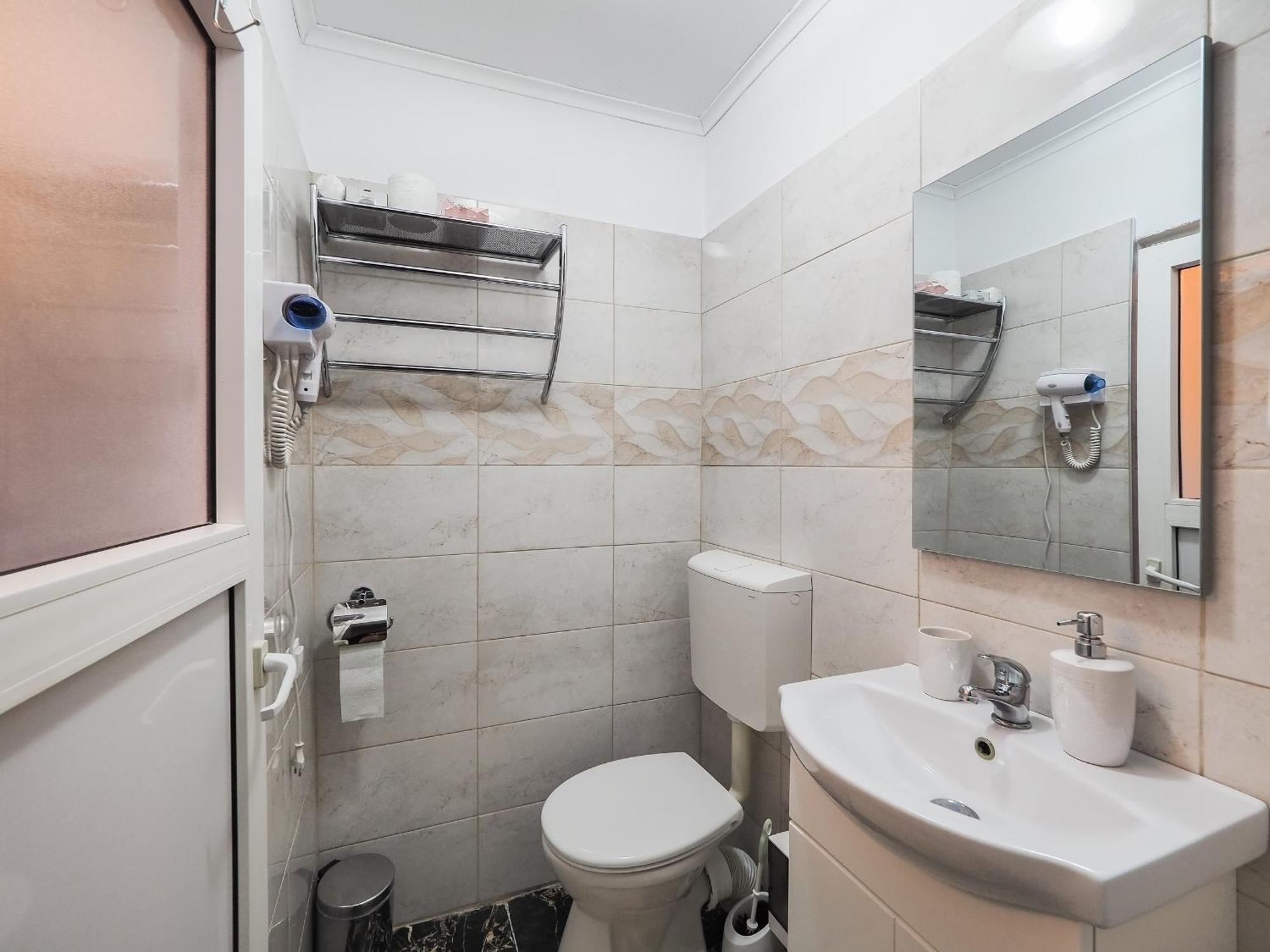 - Central, Cozy & Self Check-in Hermannstadt