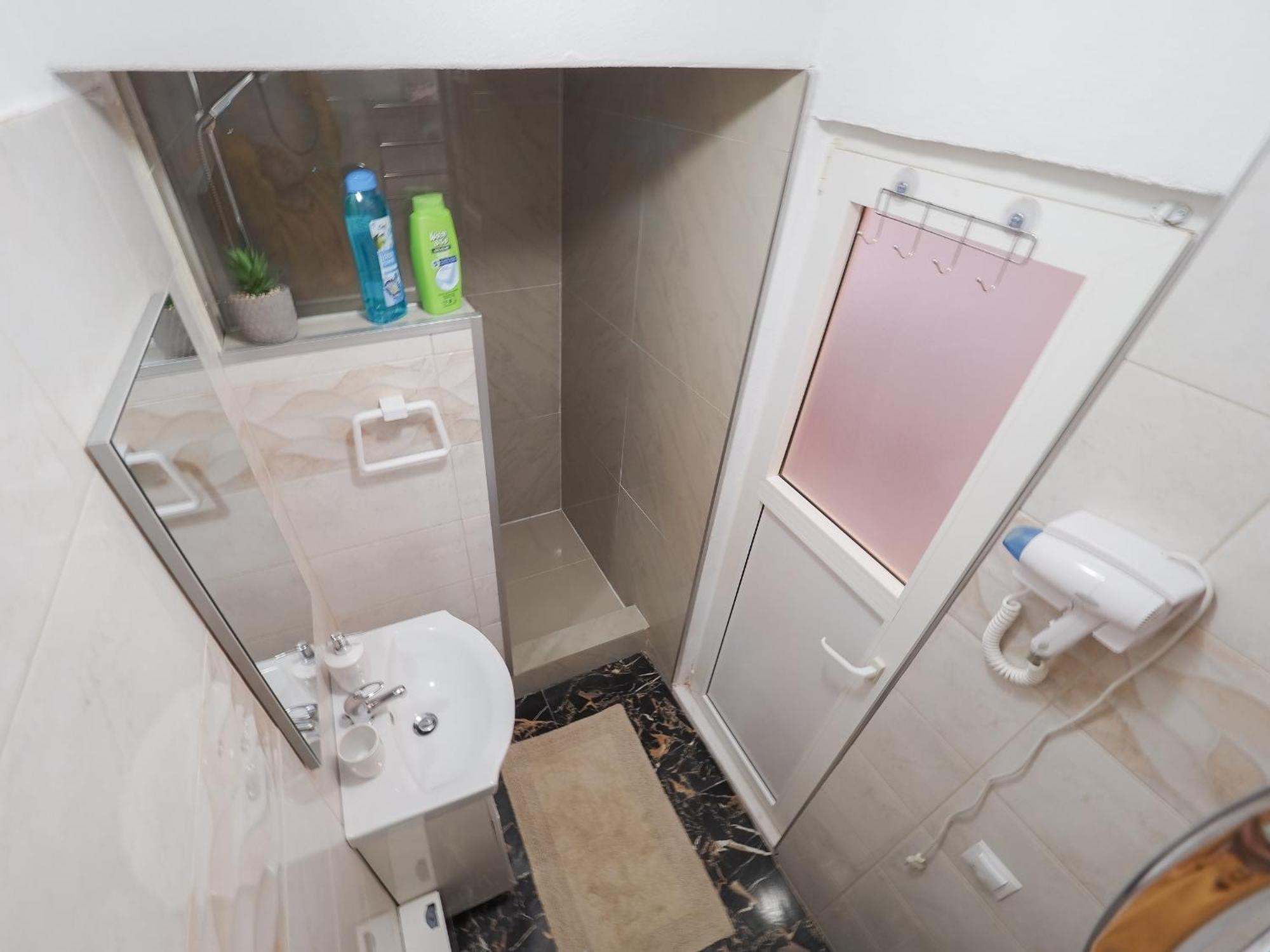 - Central, Cozy & Self Check-in Apartment *